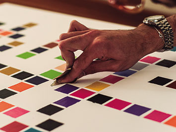 Acad&ecirc;micos da UFJF exp&otilde;em mostra A Sinest&eacute;sica no Forum da Cultura