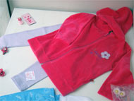 conjunto de calça de moleton e blusa de plush