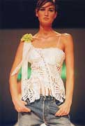 Blusa de renda, da Bárbara Bela