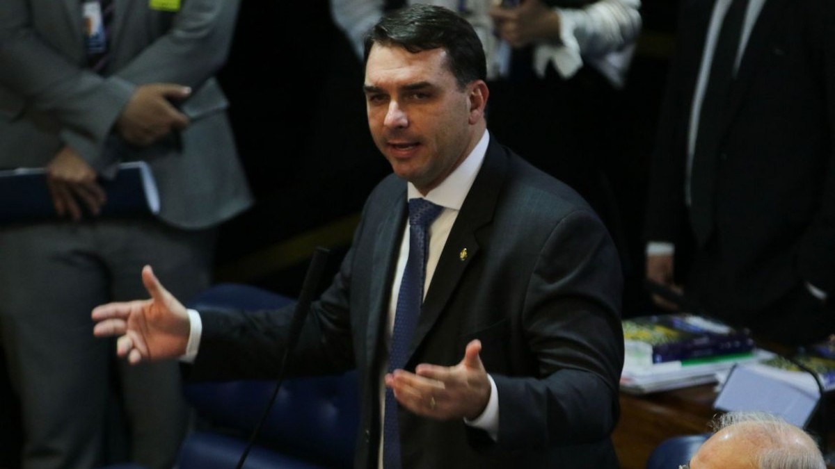  Fl&aacute;vio Bolsonaro