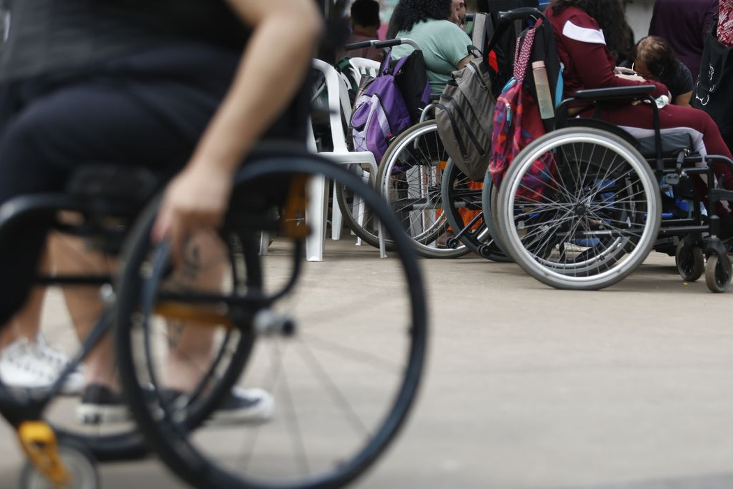 Feira online tem 7 mil vagas de emprego para pessoas com defici&ecirc;ncia
