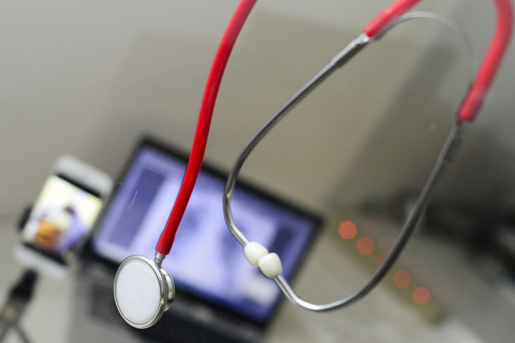 AgSUS e FMUSP abrem mil vagas para curso gratuito sobre Sa&uacute;de Digital