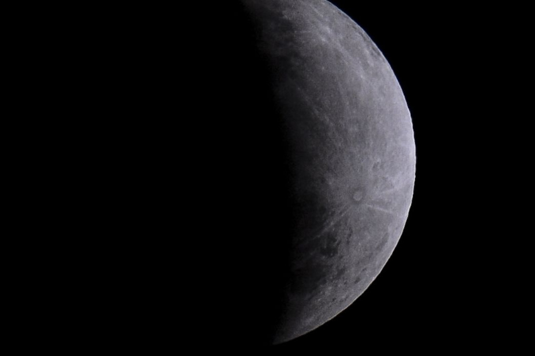 Eclipse parcial da Lua nesta quinta-feira ser&aacute; visto em todo o Brasil