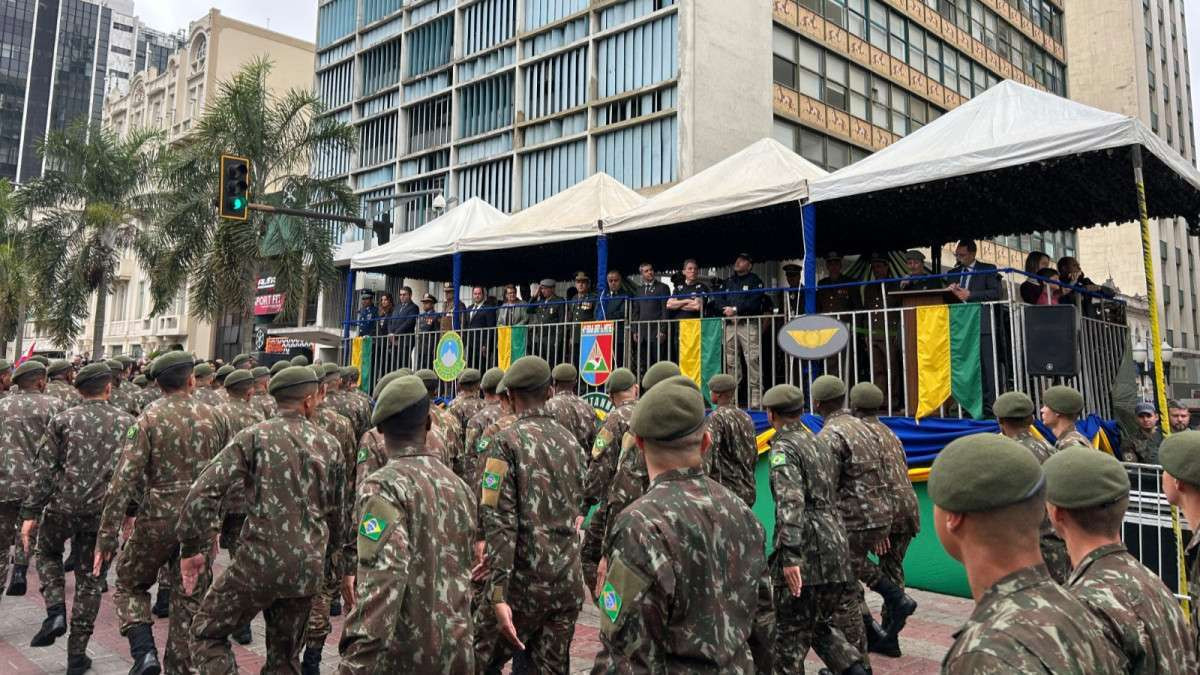 Tradicional desfile de 7 de setembro acontece em Juiz de Fora