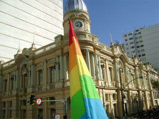 Foto de bandeira arco-íris