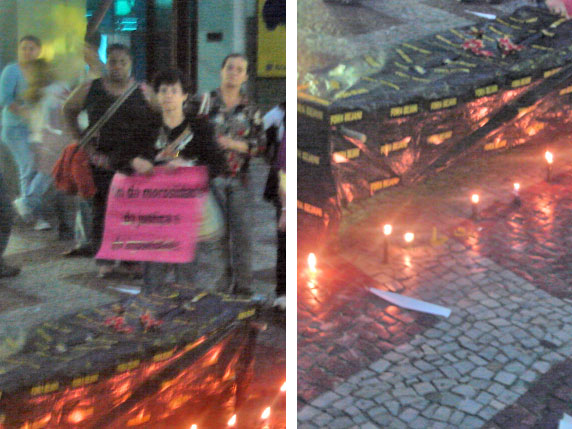 Foto do enterro simb?lico do Bejani