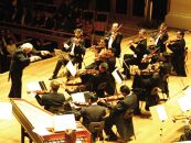 Foto de uma orquestra