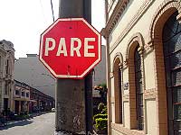 foto de uma placa de pare