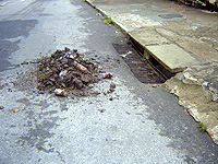 Foto de limpeza dos bueiros
