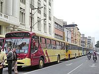 Foto de ?nibus parados