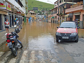 Foto da enchente em Carangola