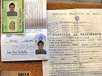 Documento de identidade e certidão de nascimento