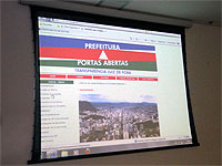 Foto da apresentação do portal