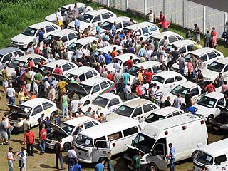 FOTO: Humberto Nicoline / PJF Leilão veículos