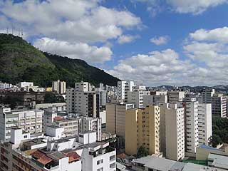 Foto: ACESSA.com Apesar das núvens, tempo durante a Semana Santa será sem chuva