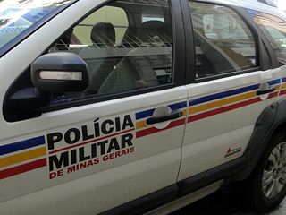 carro de polícia militar