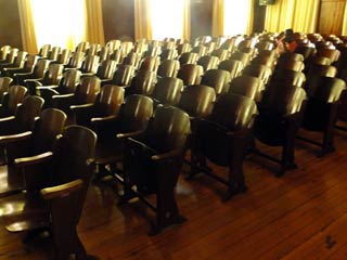 ACESSA.com Audiência pública vazia