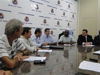 Foto: ACESSA.com Reunião Câmara