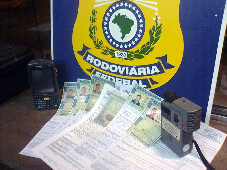 Documentos apreendidos