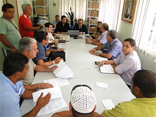 Foto: ACESSA.com Reunião Sinttro/Astransp