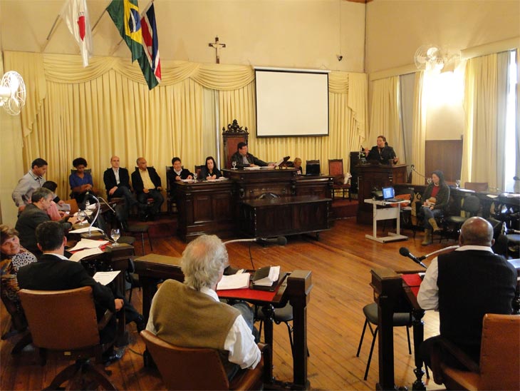 Audi&ecirc;ncia P&uacute;blica