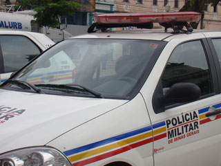 pol&iacute;cia