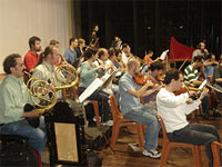 Foto do ensaio da Orquestra Barroca