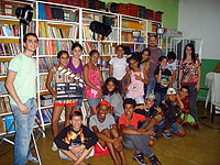 Foto de crianças na oficina