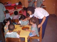 foto da
fachada da creche arco iris