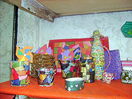 Foto de artesanato produzido pelas crian?as