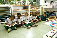 Foto de alunos na aula