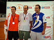 Foto de M?rio jogando t?nis