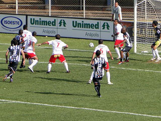 Foto do jogo do Tupi