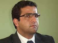 Foto dos representantes dos munic?pios que v?o receber verba para investir em esportes