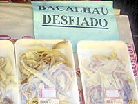 foto de bandeja de bacalhau