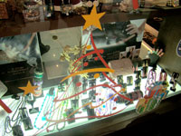 Foto de vitrine decorada para Natal