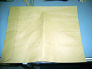 Envelope com furos