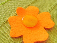 foto de
flor laranja em feltro feltro
