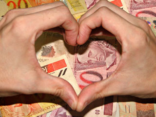 Foto de mão e dinheiro