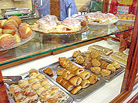 Foto de p?es, bolos e quitutes