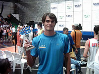 Thiago Machado. Site
www.carloseugenio.com.br