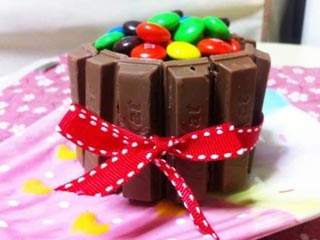 Variedade oferecida na produção de chocolates caseiros atrai clientes