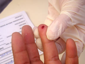 amostra de sangue coletada