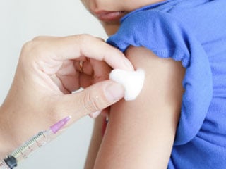 Campanha de vacinação contra o HPV começa nesta segunda-feira
