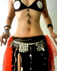 Foto de mulher dan?ando