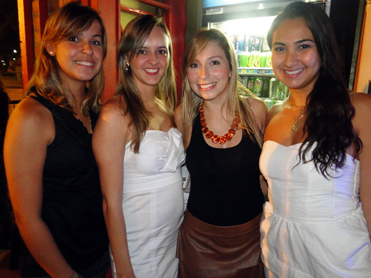 Roberta Castro - Patr&iacute;cia Berno - Julia Pinheiro - Helen Lisi