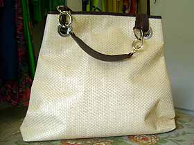 Foto: ACESSA.com Foto de bolsa estilo palha