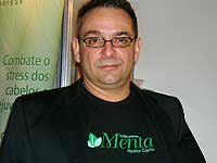 Foto 
de Emilio, dono da empresa de cosm?ticos